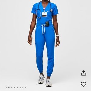 Figs scrubs SOLD DONT BUY